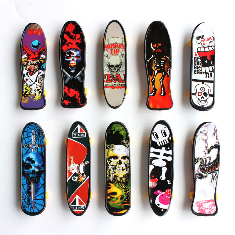 Mini Finger Skateboard Small T - Electronics Gadgets For Kids recension och pris
